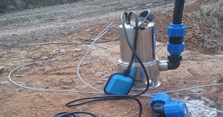 Установка дренажного насоса в Кушве - услуги от СантехДомКшв, расценки от 3066 рублей