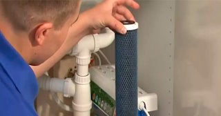 Установка угольных фильтров для воды и вытяжки от 3577 рублей в Кушве